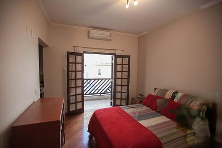 Casa à venda com 360m², 2 quartos e 2 vagas