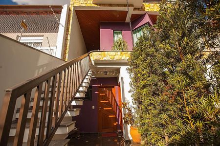 Casa à venda com 360m², 2 quartos e 2 vagas