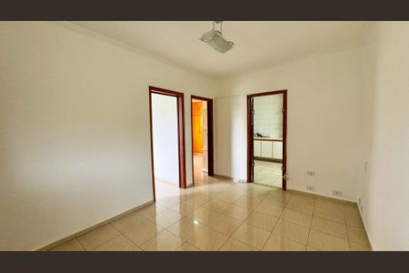 Casa à venda com 3 quartos, 150m² em Parque das Nações, Santo André