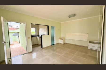 Casa à venda com 3 quartos, 150m² em Parque das Nações, Santo André