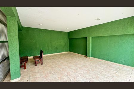 Casa à venda com 3 quartos, 150m² em Parque das Nações, Santo André