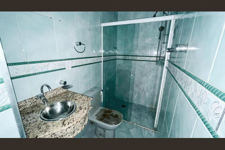 Casa à venda com 3 quartos, 376m² em Parque Novo Oratório, Santo André