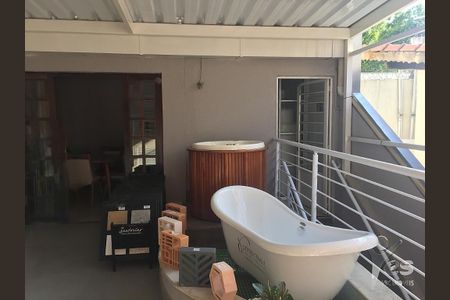 Casa à venda com 3 quartos, 245m² em Jardim Bela Vista, Santo André