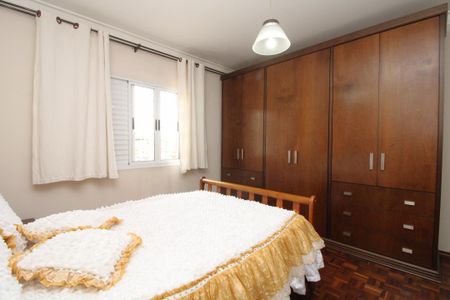 Casa à venda com 129m², 3 quartos e 2 vagas