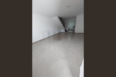 Casa à venda com 3 quartos, 131m² em Vila Eldizia, Santo André