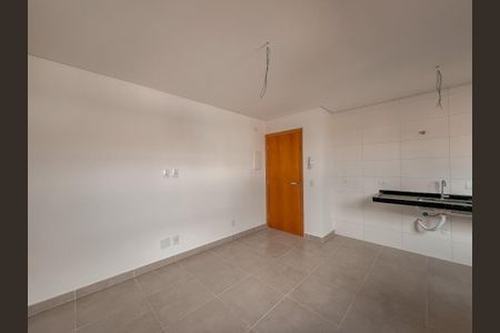 Apartamento à venda com 2 quartos, 69m² em Jardim Ocara, Santo André