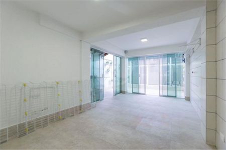 Casa à venda com 150m², 3 quartos e 2 vagas