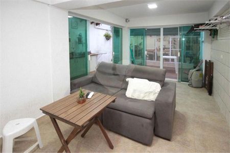 Casa à venda com 3 quartos, 150m² em Cambuci, São Paulo
