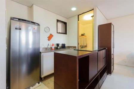 Apartamento à venda com 1 quarto, 74m² em Itaim Bibi, São Paulo