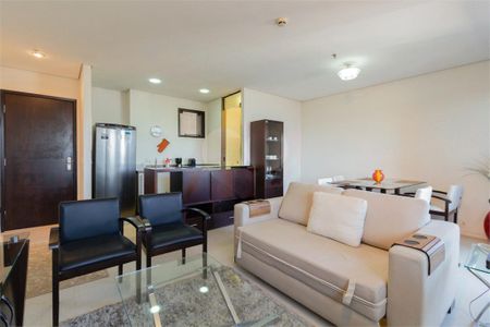 Apartamento à venda com 1 quarto, 74m² em Itaim Bibi, São Paulo
