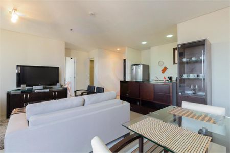 Apartamento à venda com 1 quarto, 74m² em Itaim Bibi, São Paulo
