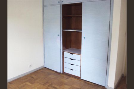 Casa à venda com 144m², 3 quartos e 2 vagas