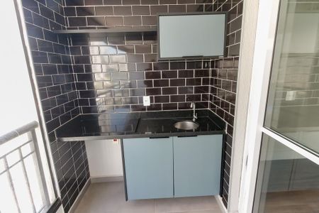 Apartamento para alugar com 80m², 2 quartos e 1 vaga Apartamento para alugar com 80m², 2 quartos e 1 vagaDetalhe - Varanda