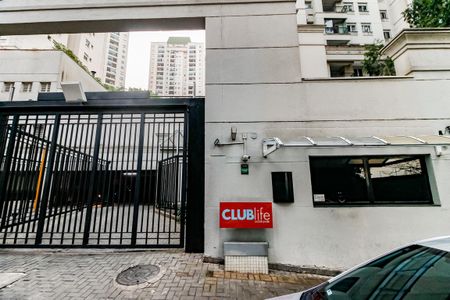 Apartamento para alugar com 80m², 2 quartos e 1 vaga Apartamento para alugar com 80m², 2 quartos e 1 vagaFachada e portaria