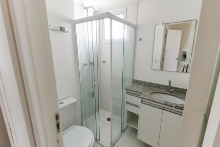 Apartamento para alugar com 80m², 2 quartos e 1 vaga Apartamento para alugar com 80m², 2 quartos e 1 vagaBanheiro da Suíte