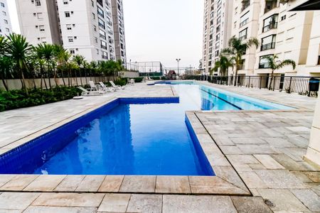 Apartamento para alugar com 80m², 2 quartos e 1 vaga Apartamento para alugar com 80m², 2 quartos e 1 vagaÁrea comum - Piscina