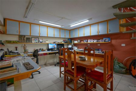 Casa à venda com 3 quartos, 245m² em Jardim Umuarama, São Paulo