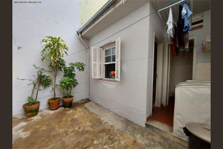 Casa à venda com 90m², 2 quartos e 1 vaga