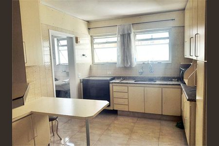 Apartamento à venda com 3 quartos, 170m² em Santa Cecilia, São Paulo