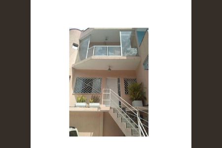 Casa à venda com 70m², 2 quartos e 2 vagas