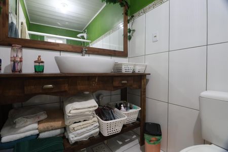 Casa à venda com 130m², 4 quartos e 2 vagasBanheiro 2