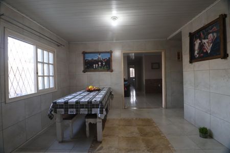 Casa à venda com 130m², 4 quartos e 2 vagasCozinha - Armários