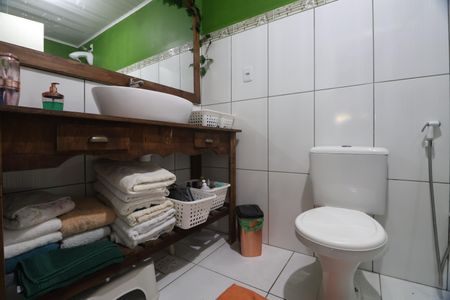 Casa à venda com 130m², 4 quartos e 2 vagasBanheiro 2