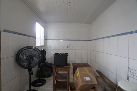 Casa à venda com 130m², 4 quartos e 2 vagasCozinha/casa fundos