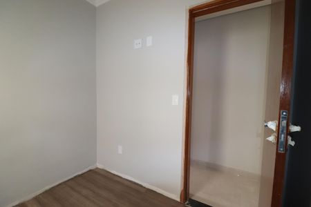 Apartamento à venda com 94m², 2 quartos e 2 vagasQuarto 