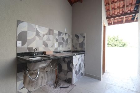 Apartamento à venda com 94m², 2 quartos e 1 vagaÁrea de Serviço