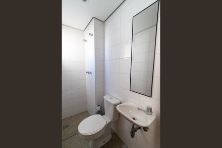 Apartamento à venda com 143m², 3 quartos e 3 vagas Apartamento à venda com 143m², 3 quartos e 3 vagasBanheiro de serviço