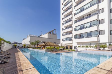 Apartamento à venda com 150m², 3 quartos e 2 vagasÁrea comum - Piscina