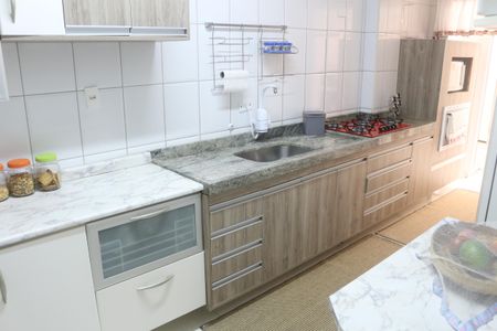 Apartamento à venda com 112m², 2 quartos e 2 vagasCozinha