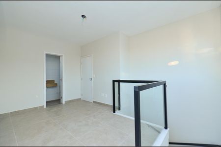 Apartamento à venda com 140m², 2 quartos e 2 vagas Apartamento à venda com 140m², 2 quartos e 2 vagasSala da Cobertura