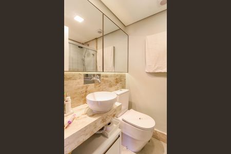 Apartamento à venda com 185m², 3 quartos e 2 vagas Apartamento à venda com 185m², 3 quartos e 2 vagasBanheiro Social