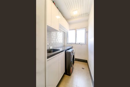 Apartamento à venda com 185m², 3 quartos e 2 vagas Apartamento à venda com 185m², 3 quartos e 2 vagasÁrea de Serviço