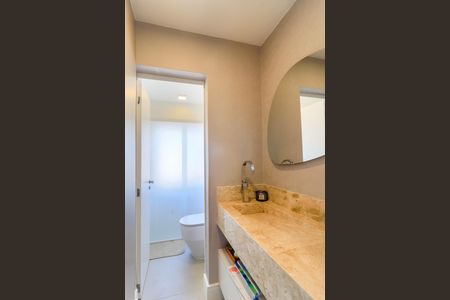 Apartamento à venda com 185m², 3 quartos e 2 vagas Apartamento à venda com 185m², 3 quartos e 2 vagasBanheiro 2