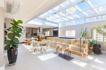 Apartamento à venda com 185m², 3 quartos e 2 vagas Apartamento à venda com 185m², 3 quartos e 2 vagasEspaço Gourmet/Piscina