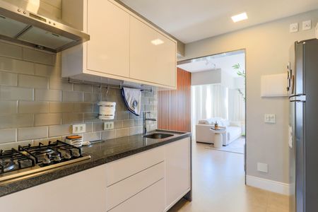 Apartamento à venda com 185m², 3 quartos e 2 vagas Apartamento à venda com 185m², 3 quartos e 2 vagasCozinha