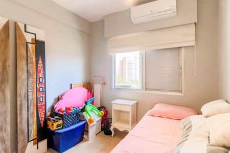 Apartamento à venda com 185m², 3 quartos e 2 vagas Apartamento à venda com 185m², 3 quartos e 2 vagasQuarto 2