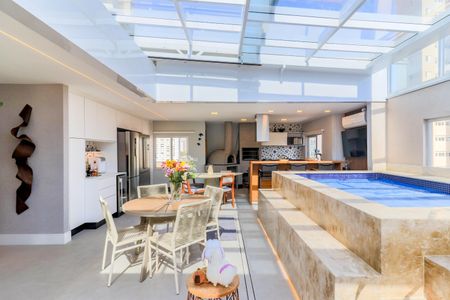 Apartamento à venda com 185m², 3 quartos e 2 vagas Apartamento à venda com 185m², 3 quartos e 2 vagasEspaço Gourmet/Piscina