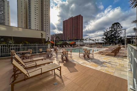 Apartamento à venda com 137m², 3 quartos e 3 vagasÁrea comum - Piscina