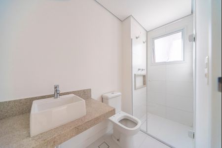 Apartamento à venda com 137m², 3 quartos e 3 vagasBanheiro da Suíte 1