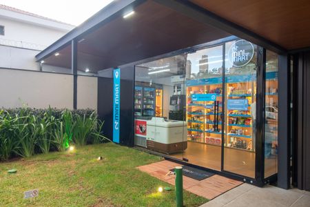 Studio para alugar com 29m², 1 quarto e sem vaga Studio para alugar com 29m², 1 quarto e sem vagaÁrea comum - Minimercado