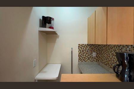Studio à venda com 32m², 1 quarto e sem vaga Studio à venda com 32m², 1 quarto e sem vagaCozinha