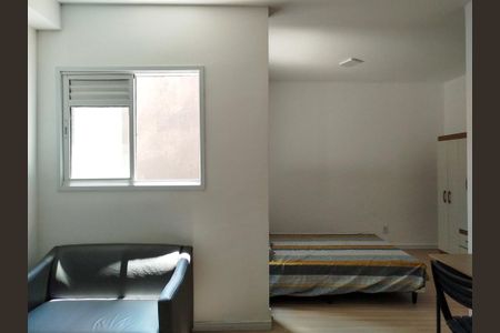 Sala com cozinha americana de kitnet/studio para alugar com 1 quarto, 30m² em Vila Carrão, São Paulo