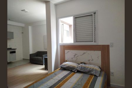 Quarto de kitnet/studio para alugar com 1 quarto, 30m² em Vila Carrão, São Paulo
