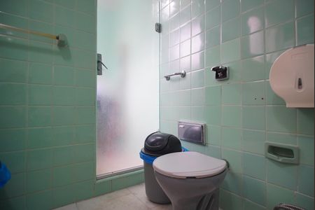 Casa à venda com 300m², 4 quartos e 4 vagasBanheiro Social