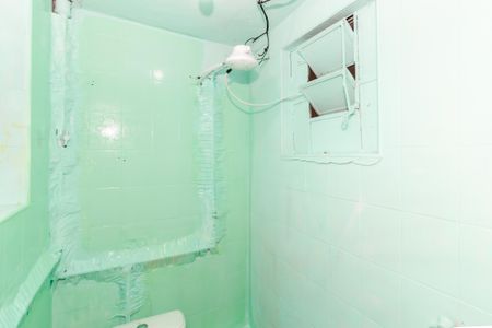 Banheiro de casa para alugar com 1 quarto, 30m² em Pompeia, São Paulo