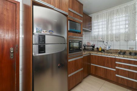 Apartamento à venda com 76m², 2 quartos e sem vagaCozinha